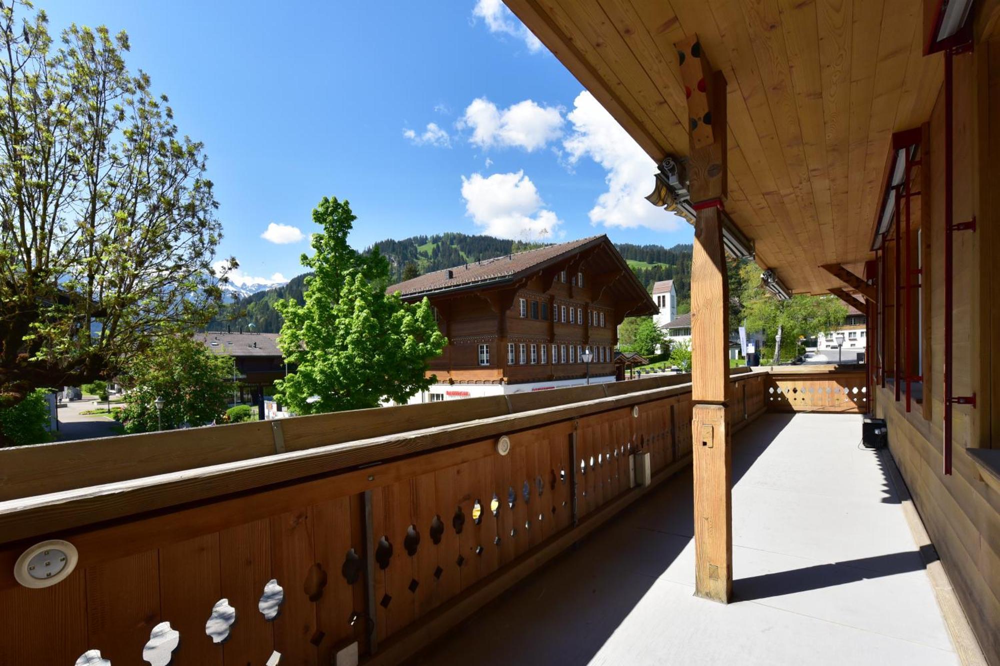 Ferienlenk Mountain Village Екстериор снимка