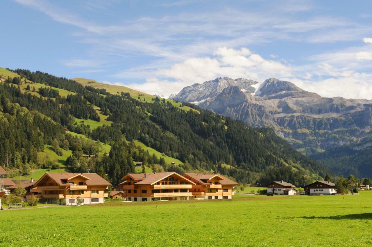 Ferienlenk Mountain Village Екстериор снимка